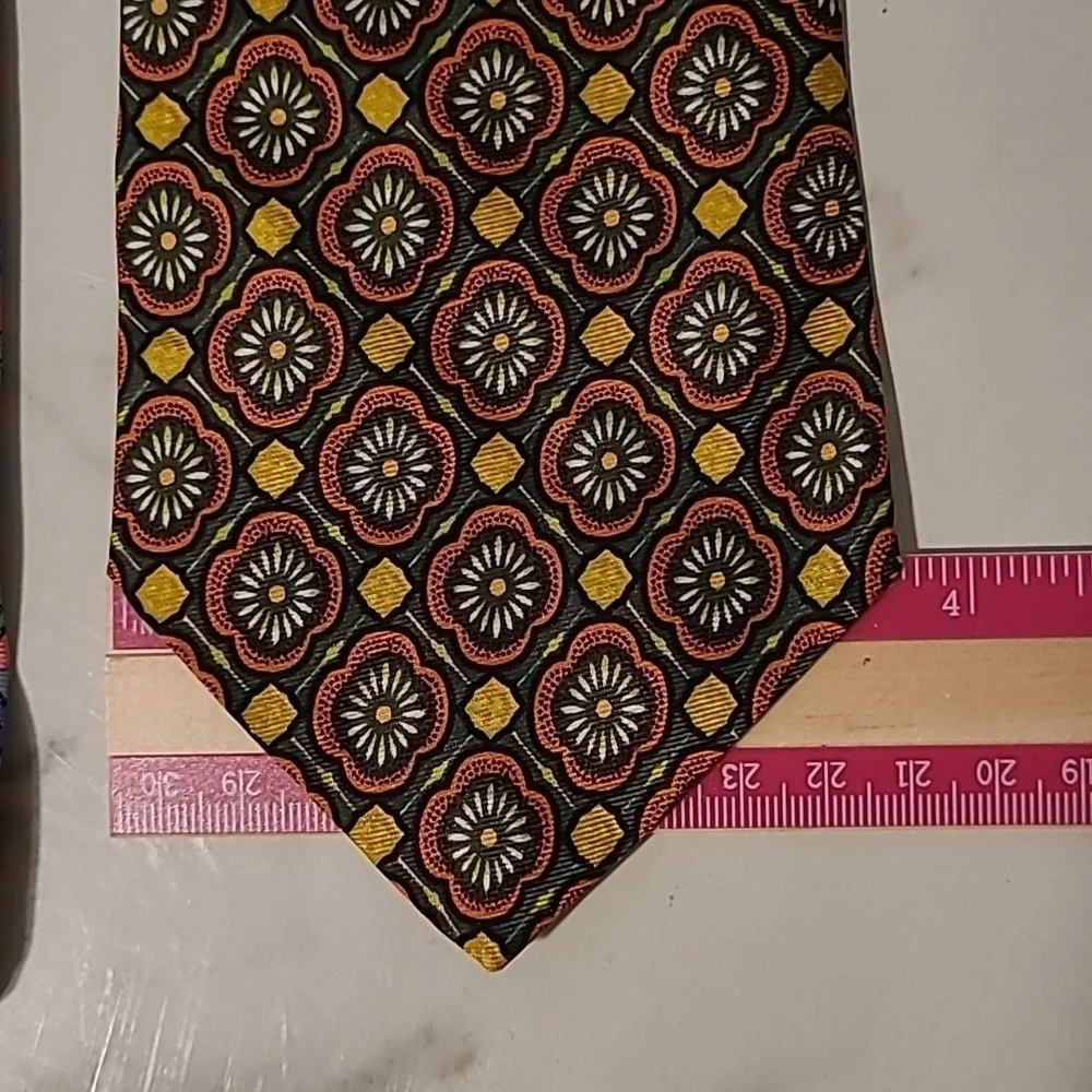 J. Crew Men's SILK Patterned Ties Multicolor Set (2) Career Professional Preppy